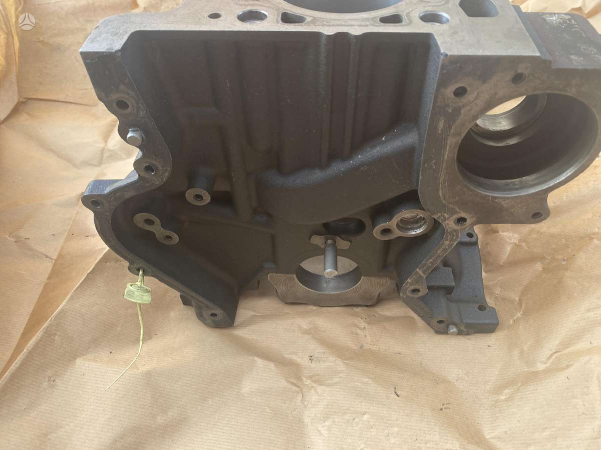 Opel Vivaro, R9ma500, engine block