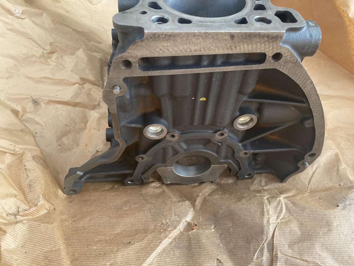Opel Vivaro, R9ma500, engine block