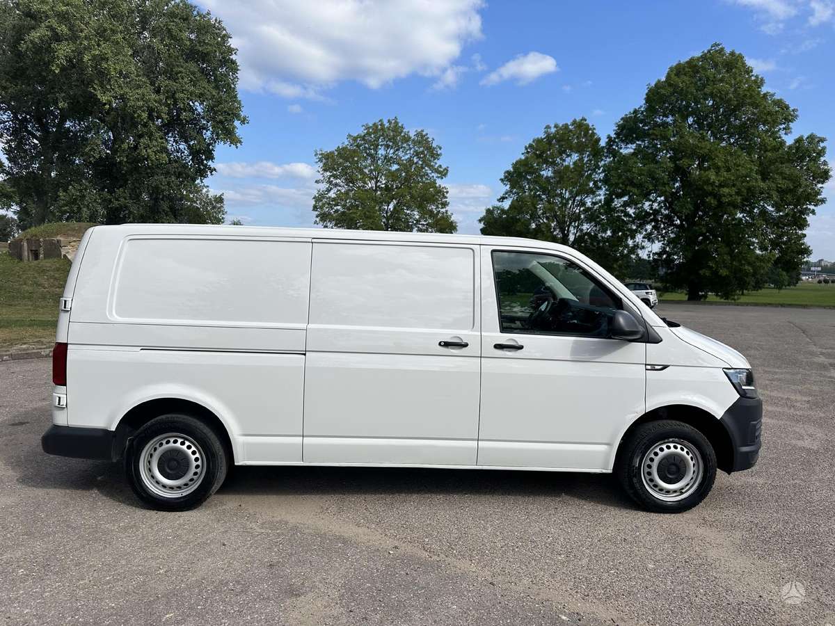 Volkswagen Transporter - 4