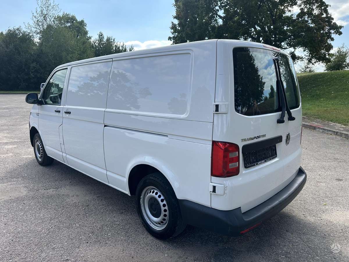 Volkswagen Transporter - 7
