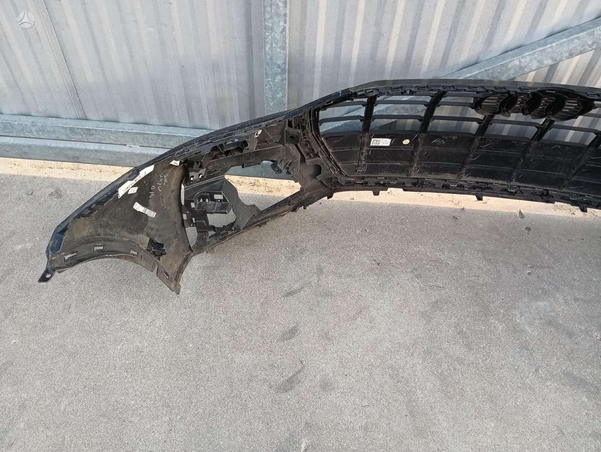 Audi Q5 bamperi, durvis, spārni