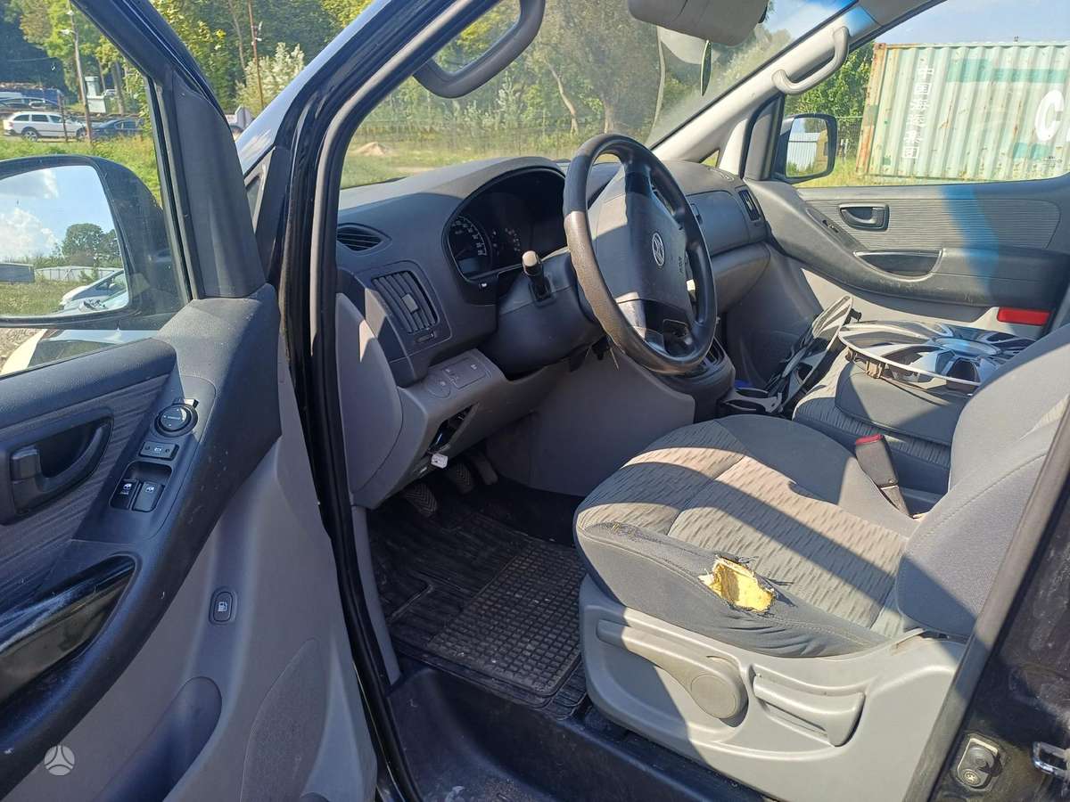 Hyundai H1 по частям