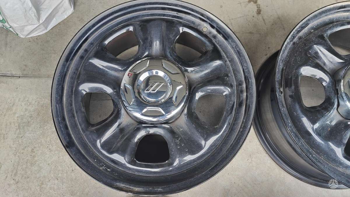 Dodge Durango, стальные штампованные диски, R18