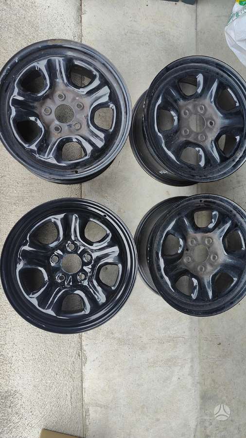 Dodge Durango, tērauda apzīmogoti, R18