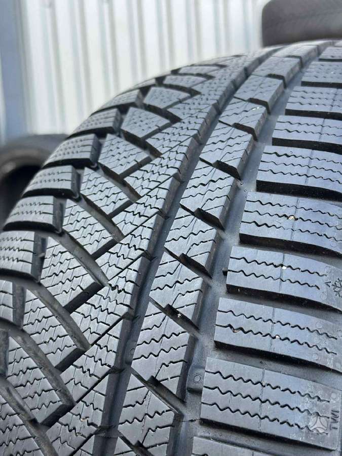 Continental WINTERCONTACT TS850P, winter 215/45 R18