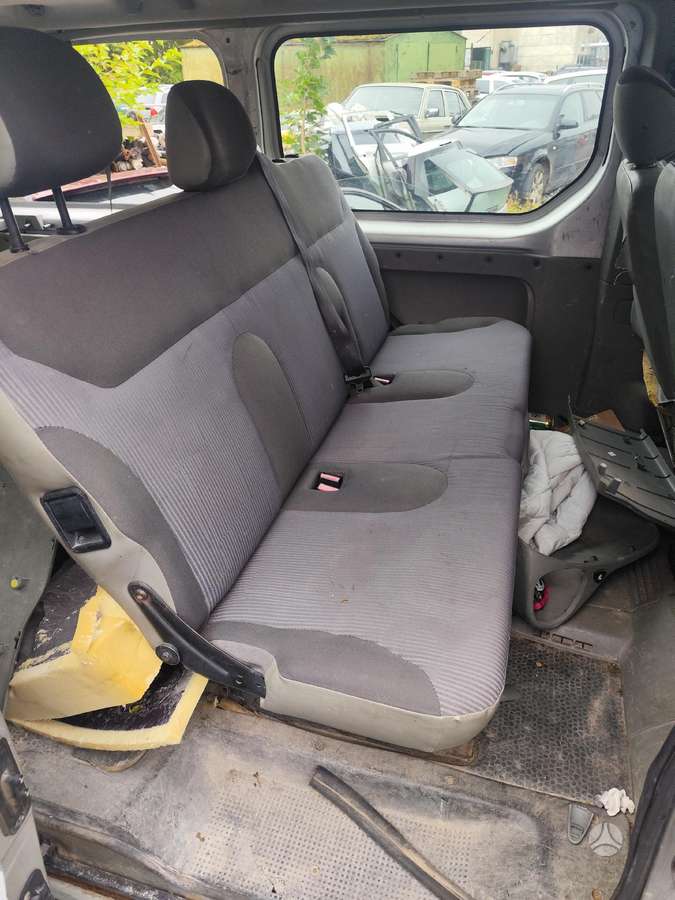 Opel Vivaro for parts