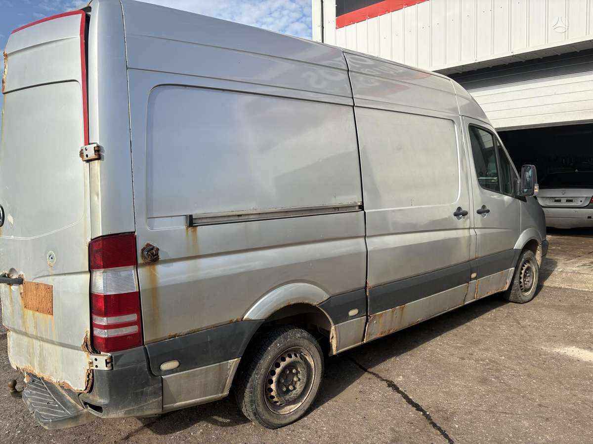 Mercedes-Benz Sprinter 37068366700