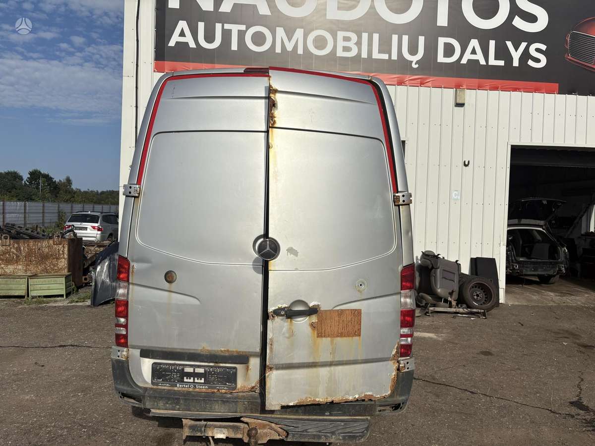 Mercedes-Benz Sprinter 37068366700