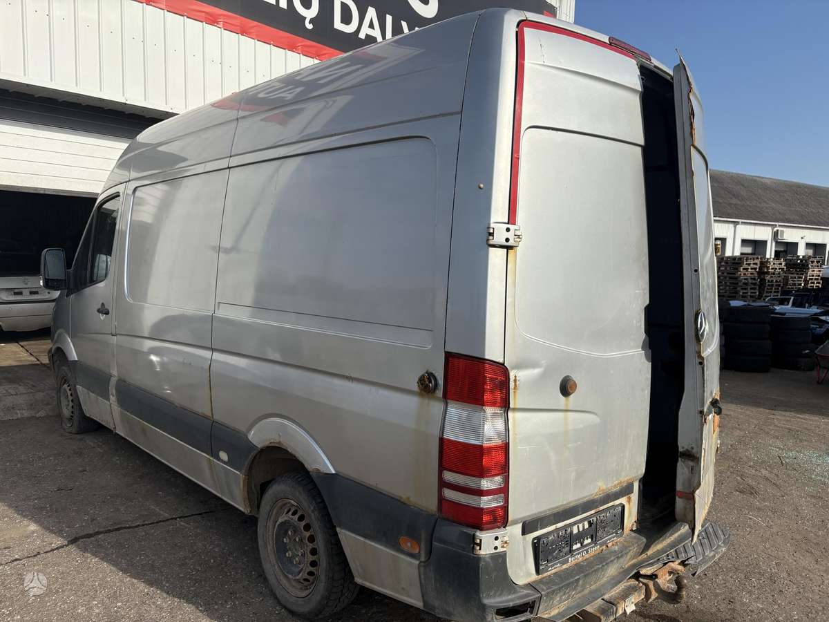 Mercedes-Benz Sprinter 37068366700