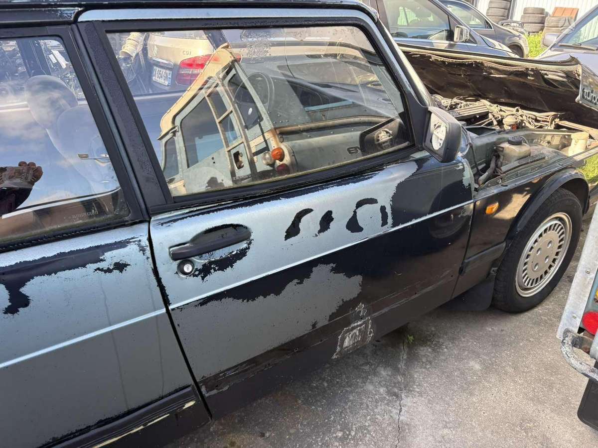 Saab 900, 2.0 l., Хэтчбек