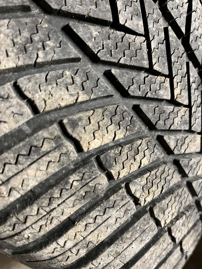Bridgestone Blizzak LM005, žieminės 275/45 R20