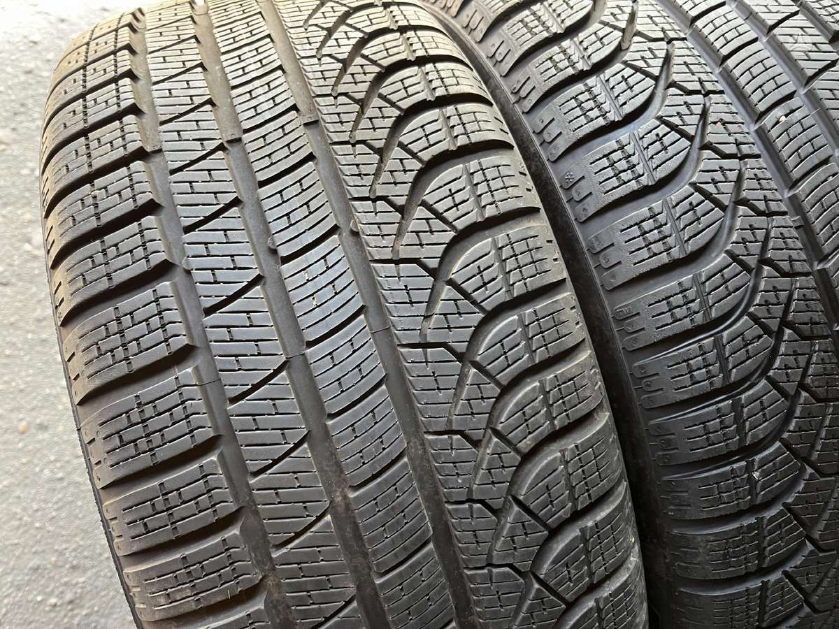 Pirelli PZero Winter +275/35/20, winter 245/40 R20