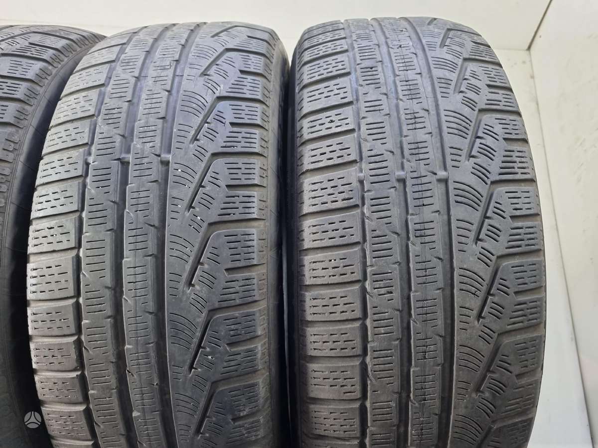 Pirelli 4mm, всесезонные 235/55 R18