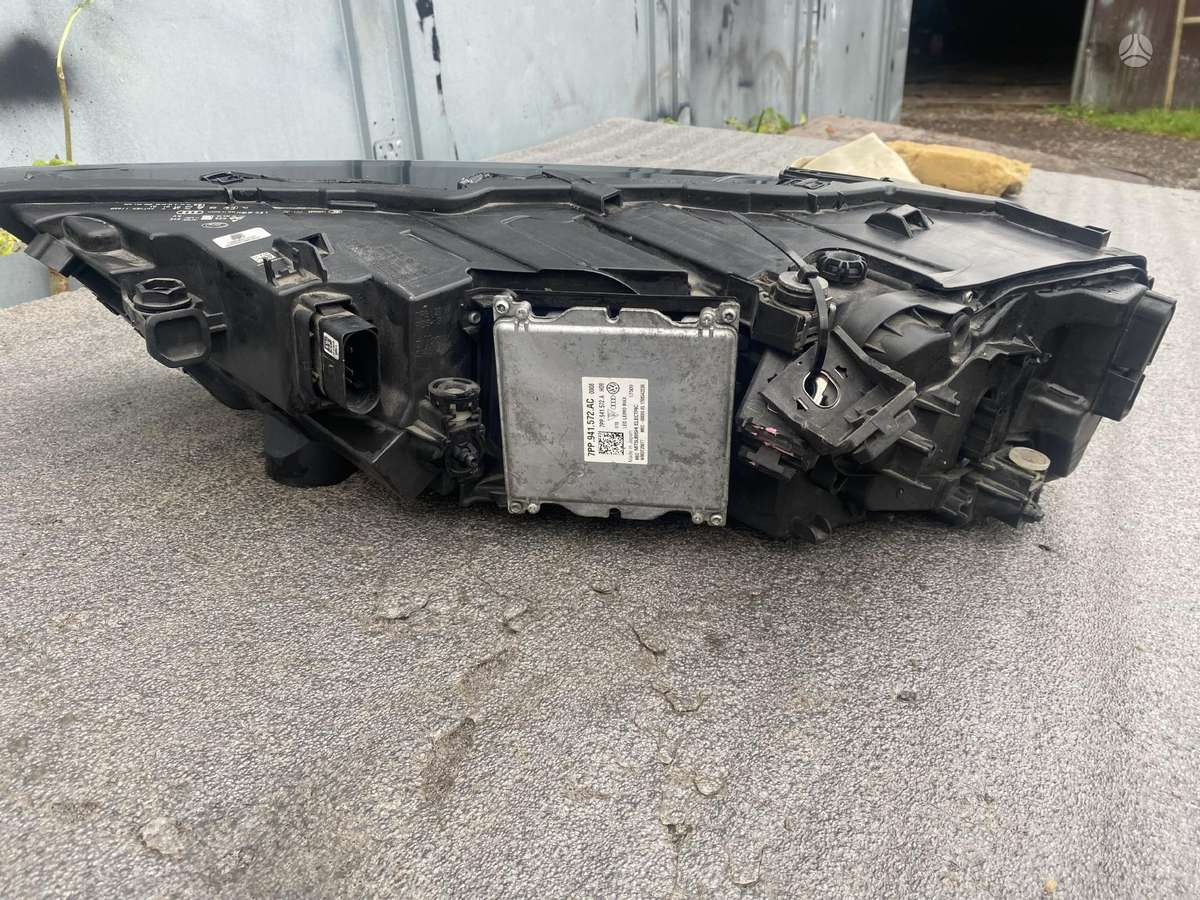 Audi Q7 body parts