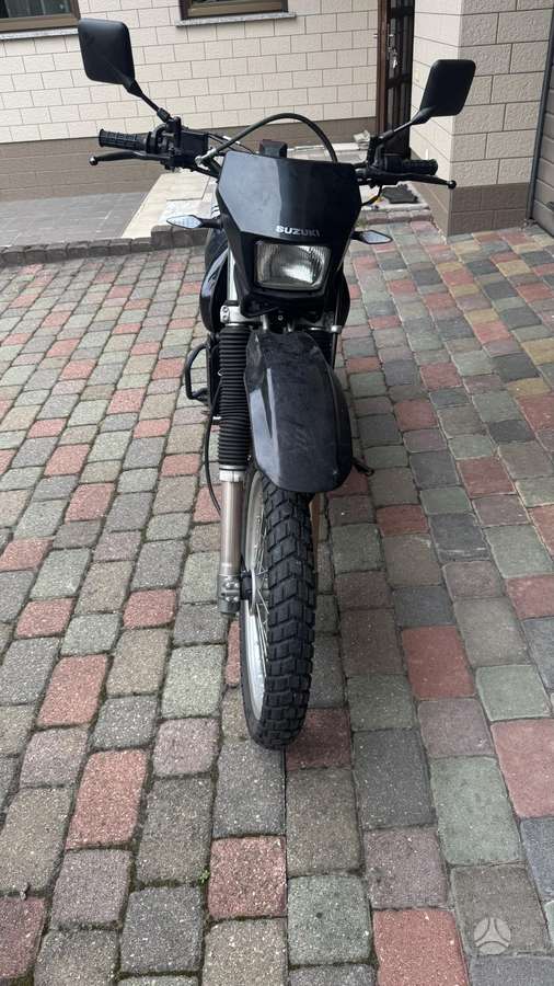 Suzuki DR 650cc, krosa / enduro