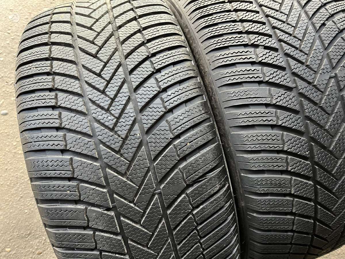 Bridgestone Blizzak LM005, зимние 285/40 R22