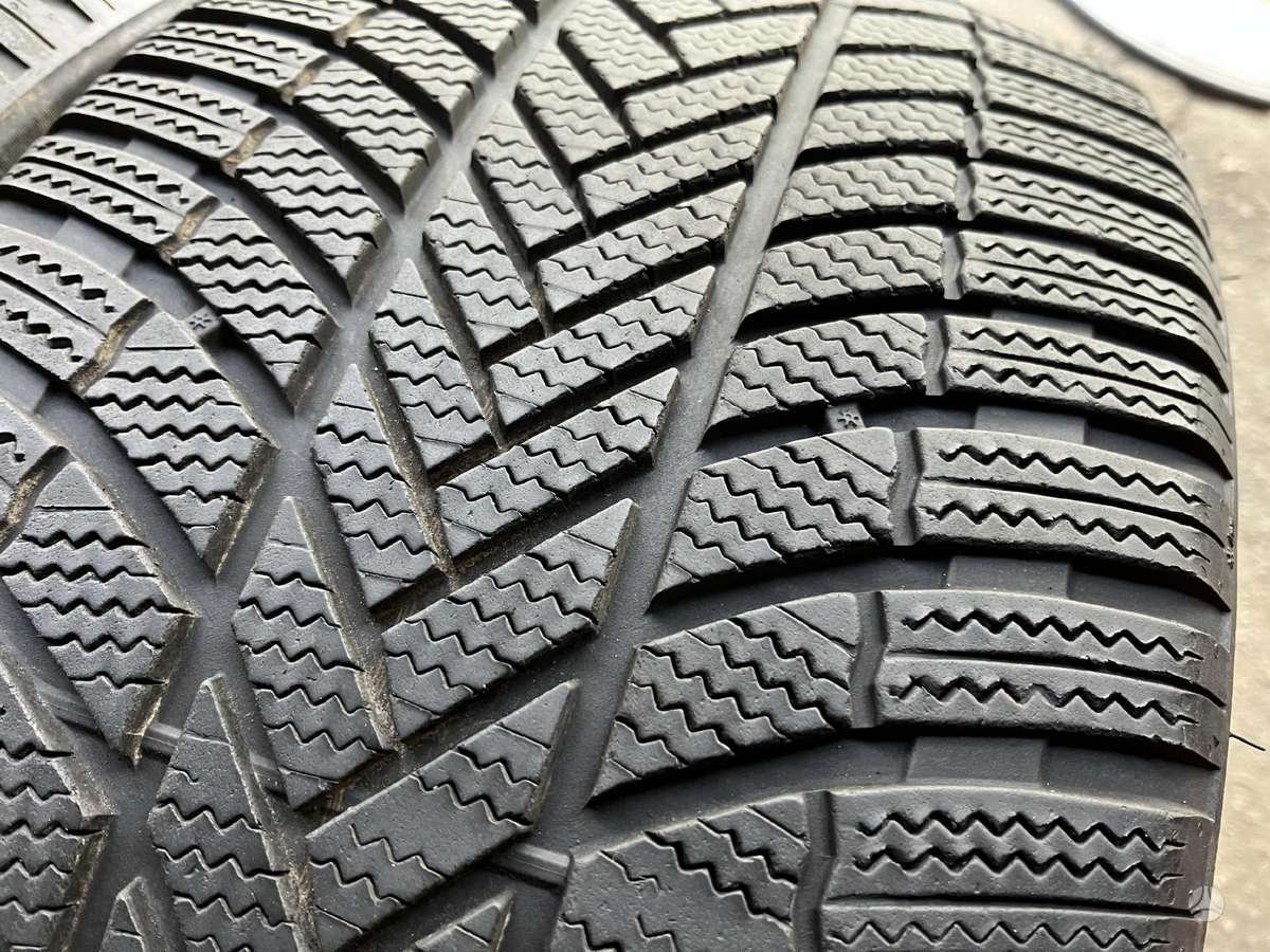 Bridgestone Blizzak LM005, зимние 285/40 R22