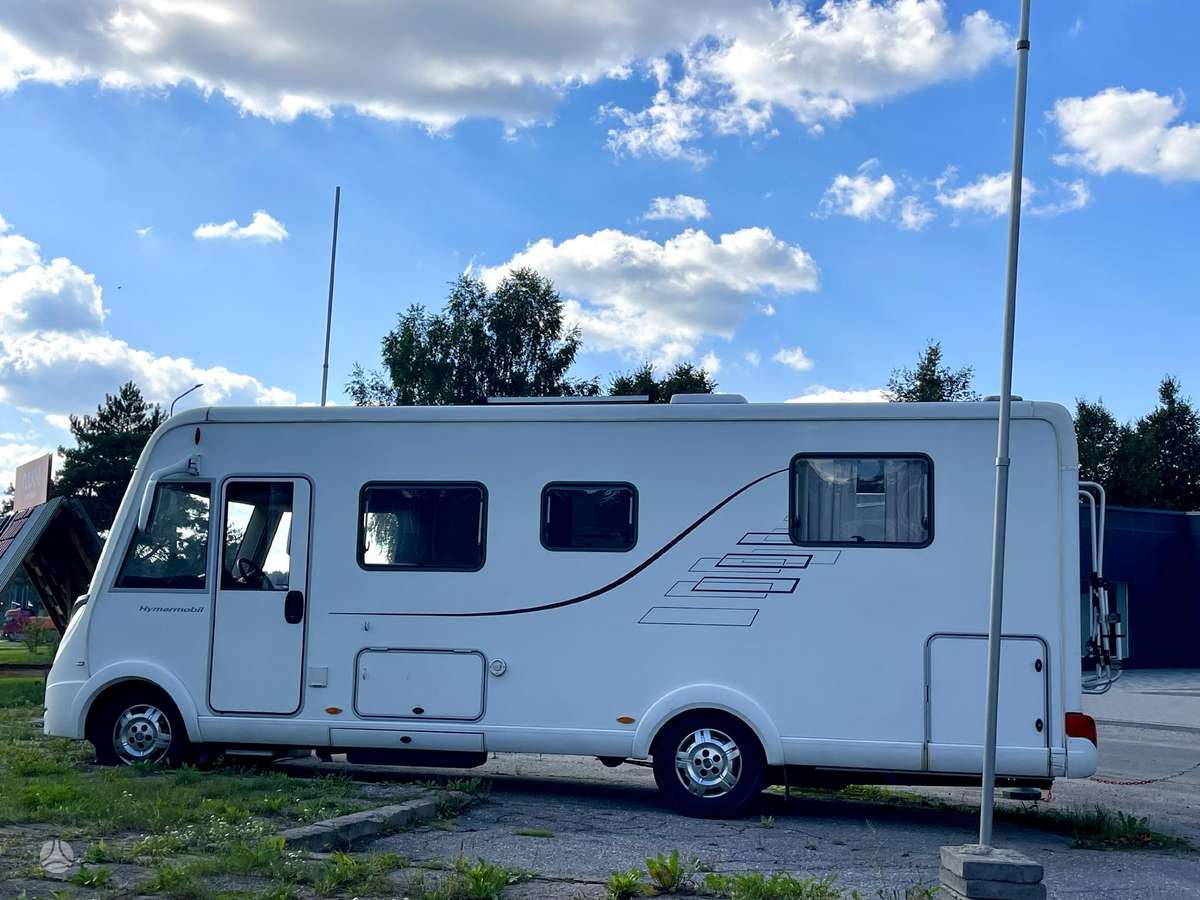 Hymer B 690, campers