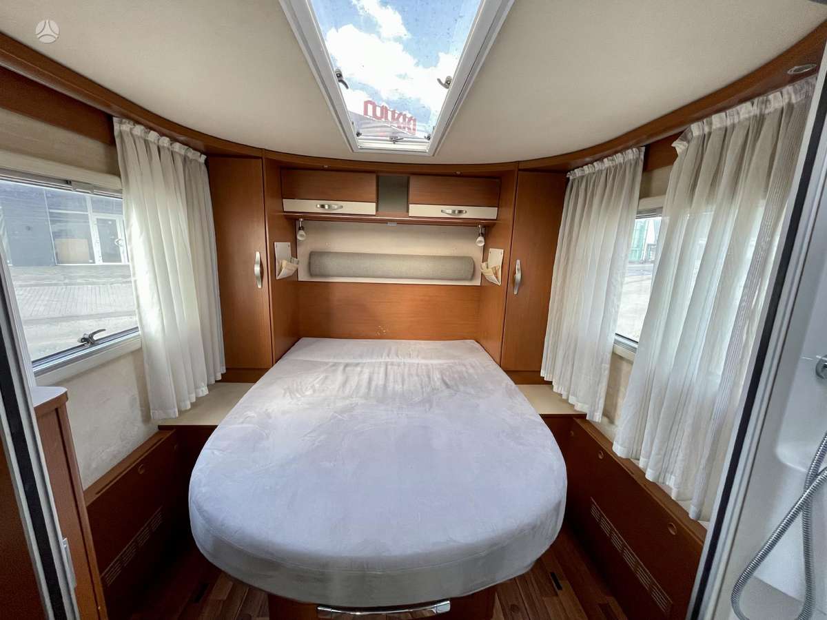 Hymer B 690, campers