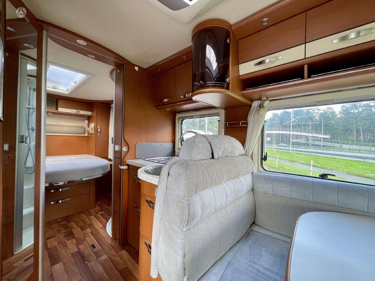 Hymer B 690, campers
