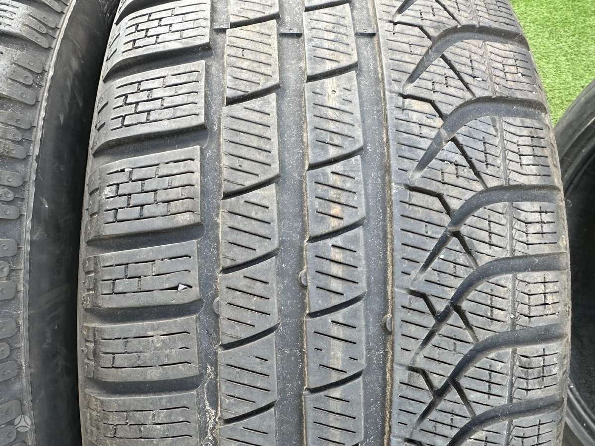 Pirelli 6mm, 2020 metu, žieminės 235/50 R19