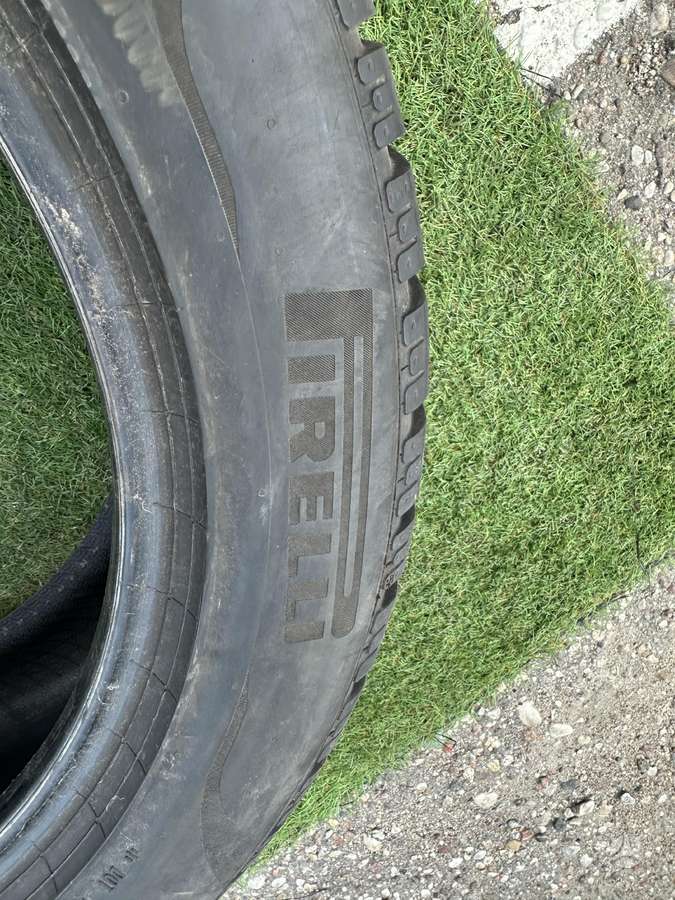 Pirelli 6mm, 2020 metu, žieminės 235/50 R19