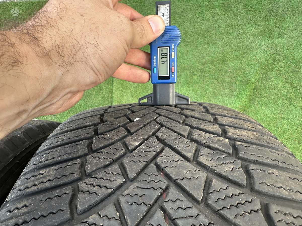 Bridgestone 4mm 2023m, winter 235/50 R19