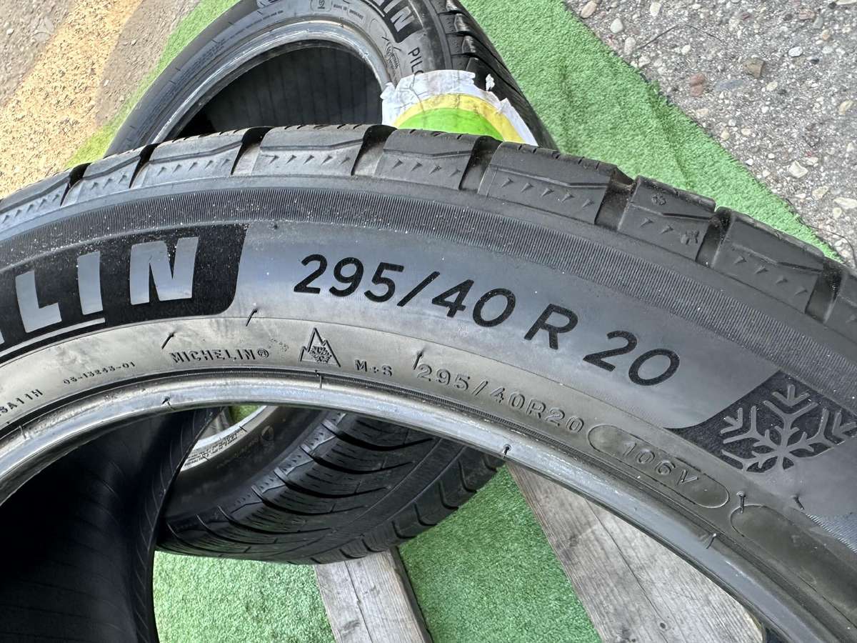 Michelin 4mm, 2022metu, winter 295/40 R20