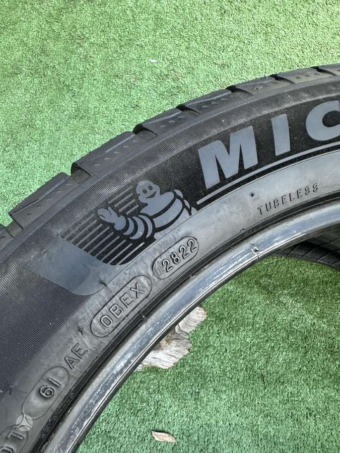 Michelin 4mm, 2022metu, winter 295/40 R20