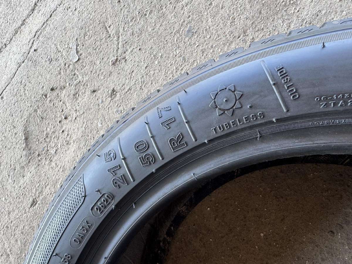 Kleber Dynaxer HP4, summer 215/50 R17
