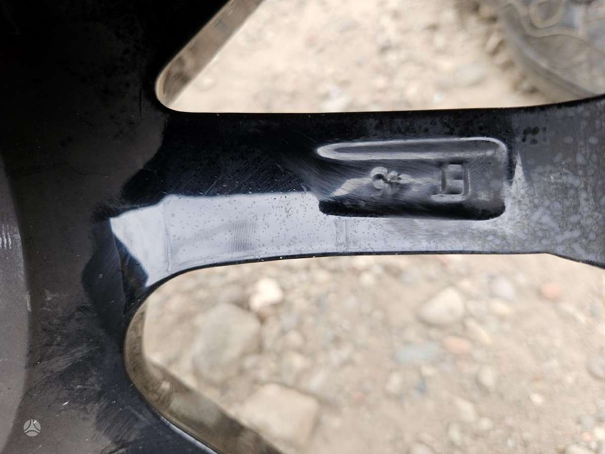 Land Rover Evoque, lengvojo lydinio, R18