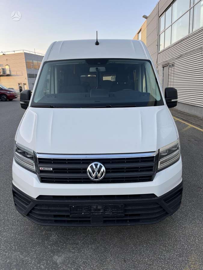 Volkswagen Crafter, passenger minibus