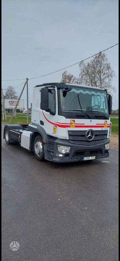 Mercedes-Benz Actros, single sleeper