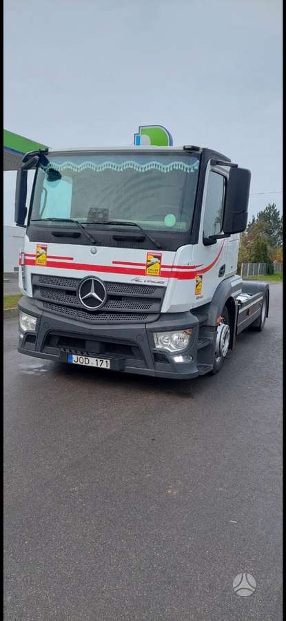Mercedes-Benz Actros, 1 miegamoji vieta