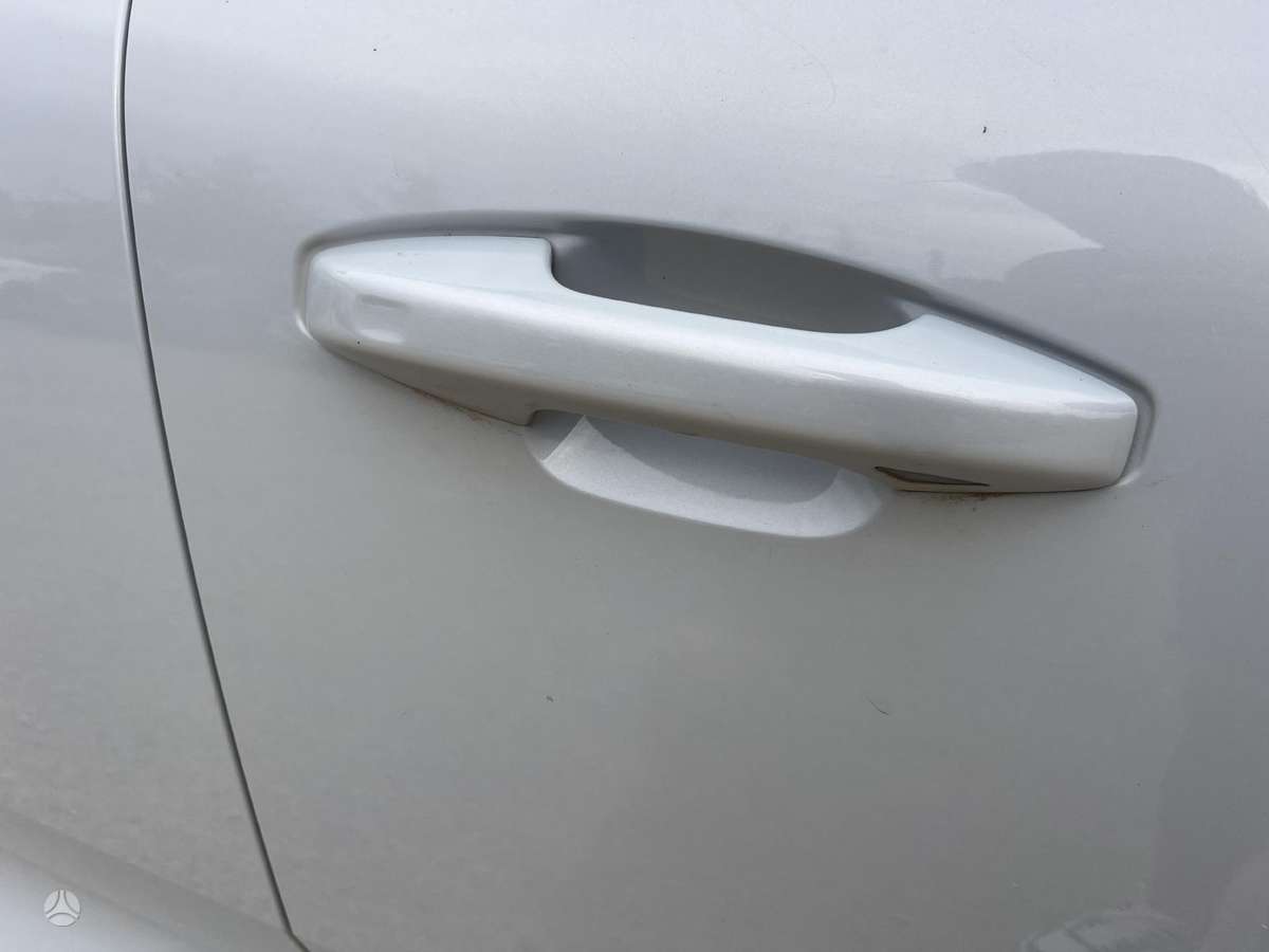 Volvo XC40 - 8