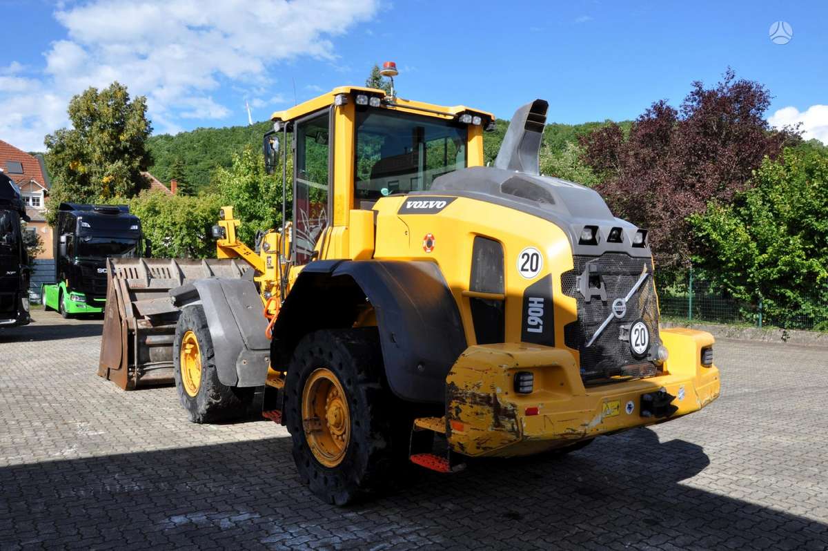 Volvo L90H Long Boom, frontal loader