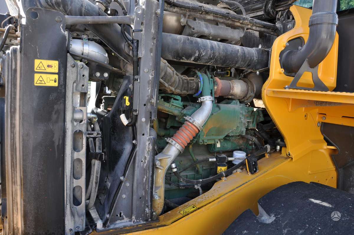 Volvo L90H Long Boom, frontal loader