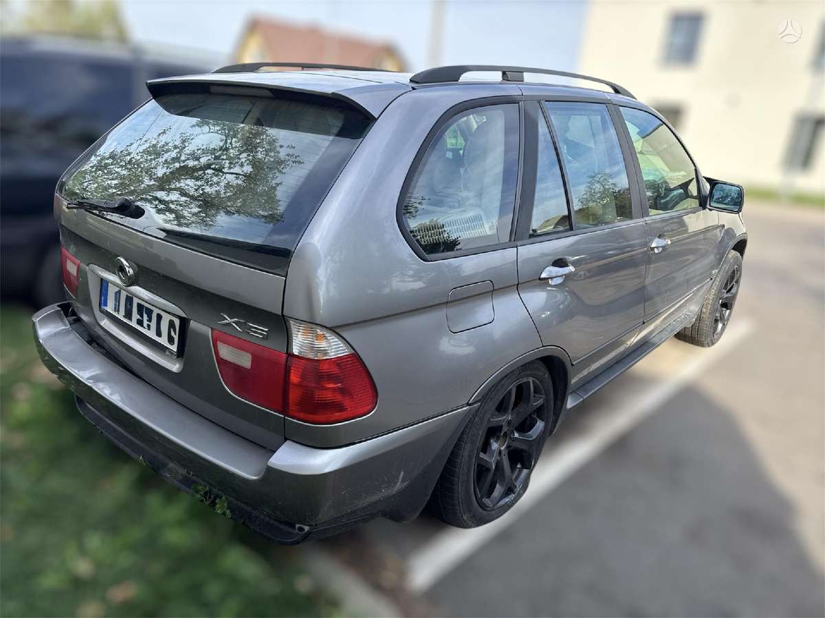 BMW X5