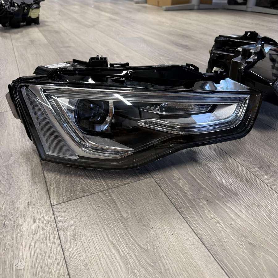Audi A5 lights