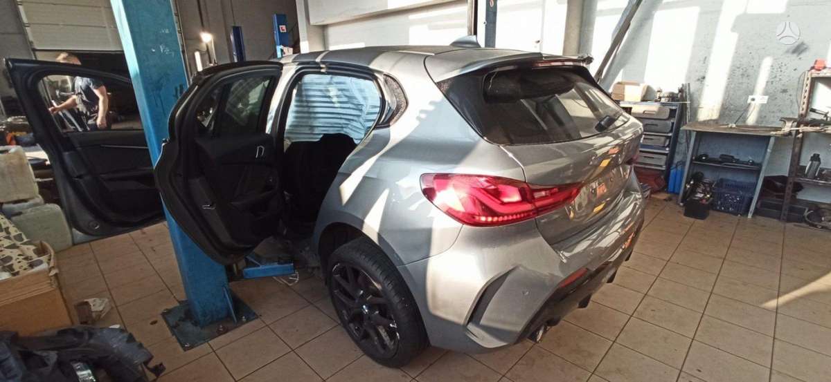 BMW 1 serija rezerves daļās