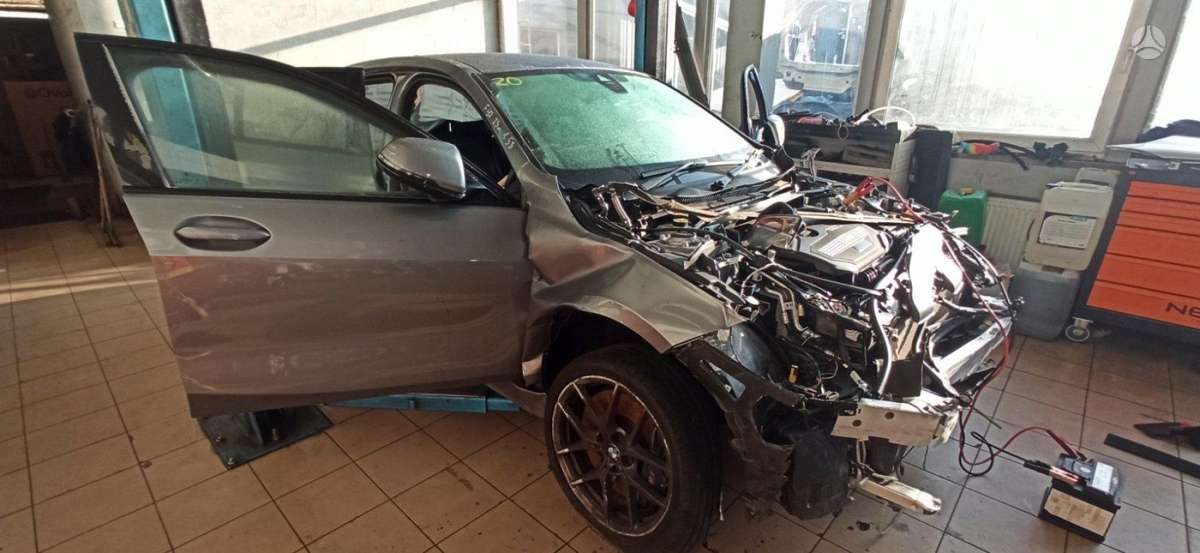 BMW 1 serija rezerves daļās