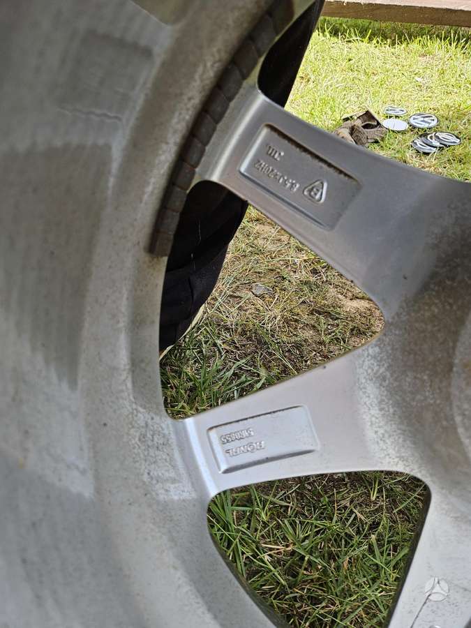 Volvo XC90, lengvojo lydinio, R20