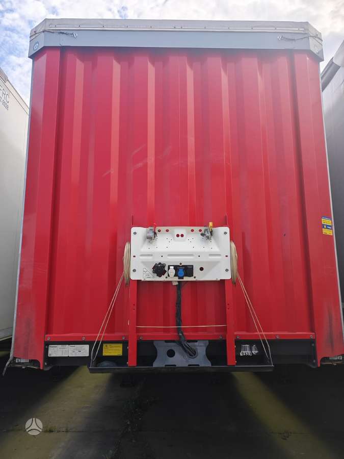 Krone, curtain / tarpaulin