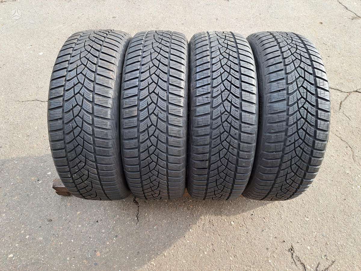Goodyear UltraGrip Performance, всесезонные 205/60 R17