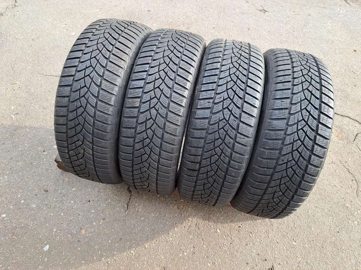 Goodyear UltraGrip Performance, всесезонные 205/60 R17
