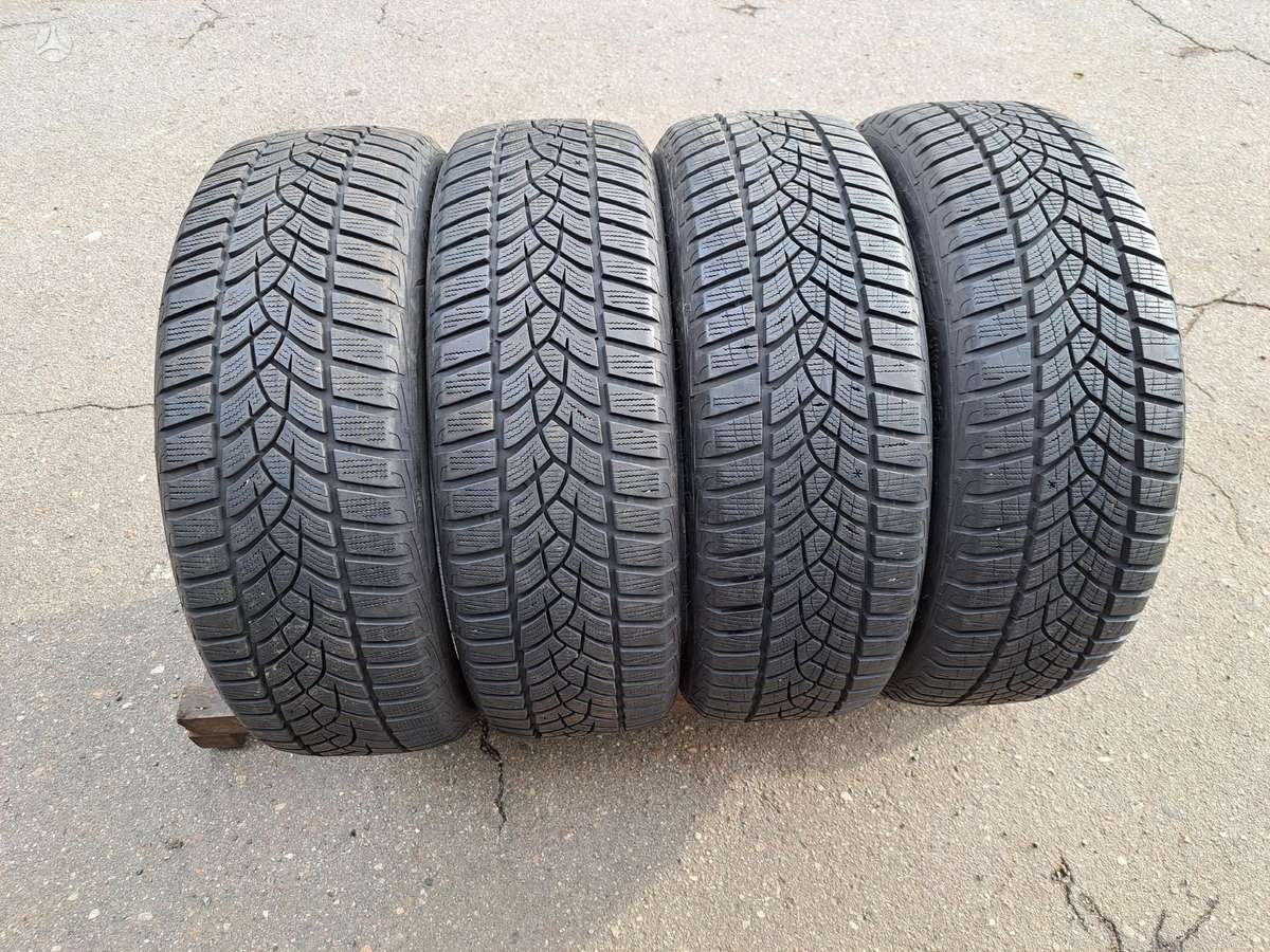Goodyear UltraGrip Performance, всесезонные 205/60 R17