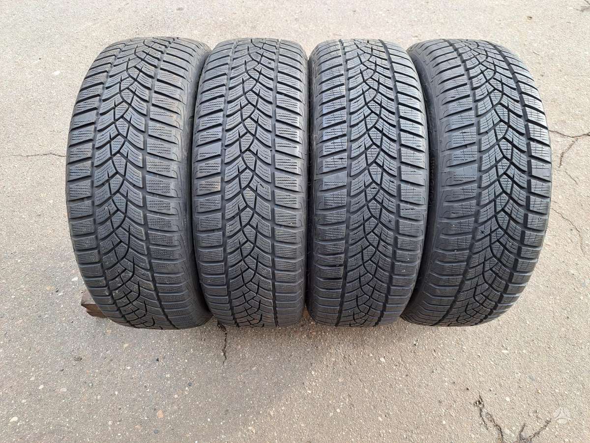 Goodyear UltraGrip Performance, всесезонные 205/60 R17