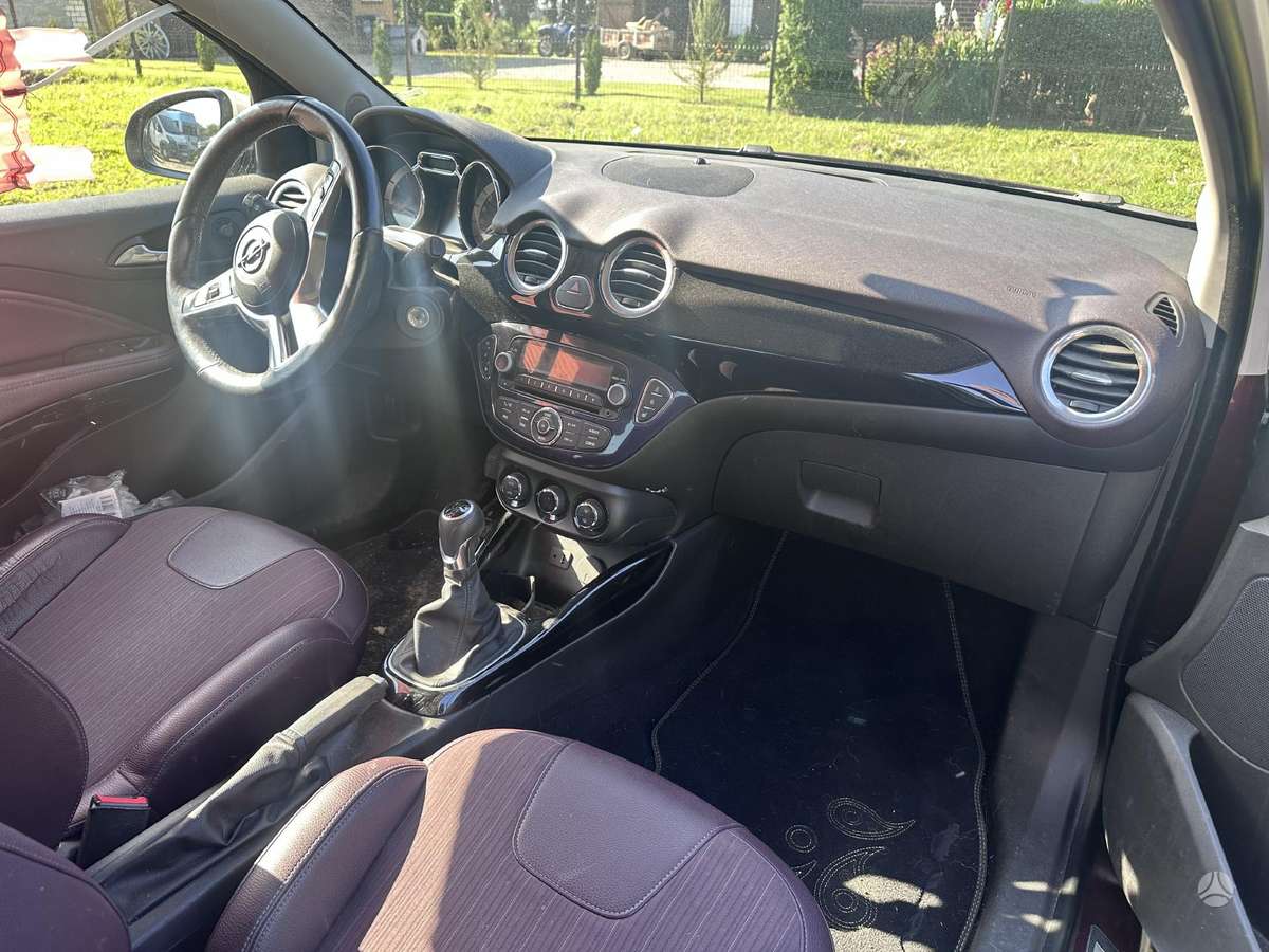 Opel Adam