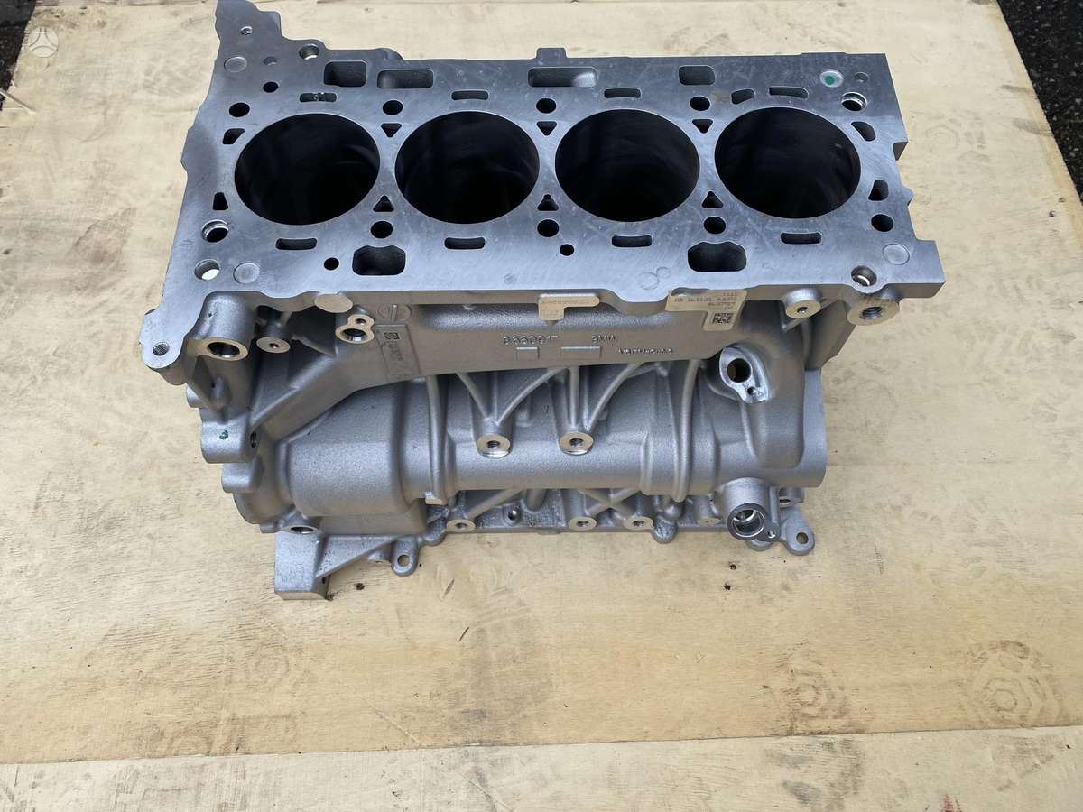 BMW X3, B46b20b 8650917, variklio blokas
