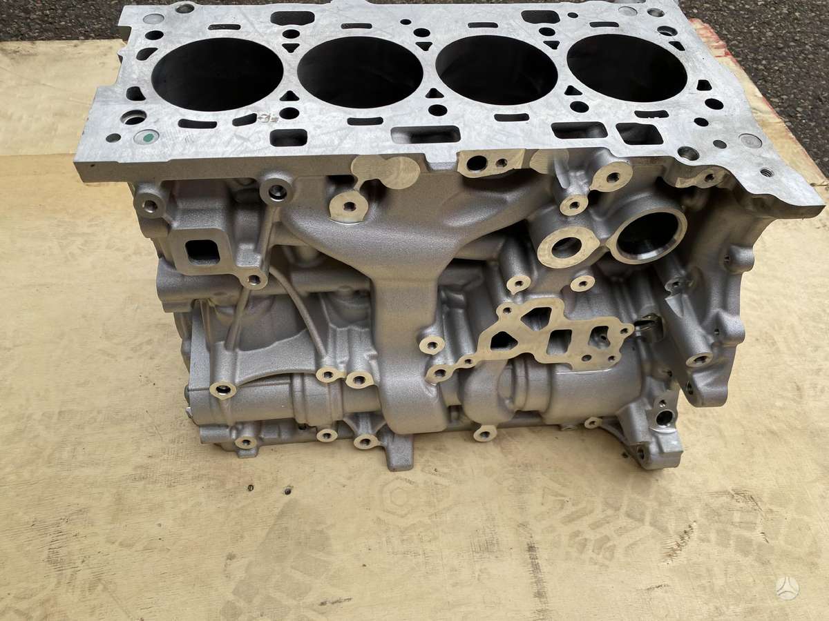 BMW X3, B46b20b 8650917, variklio blokas